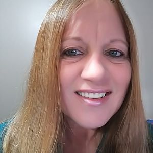 Meet your Posher, Diane